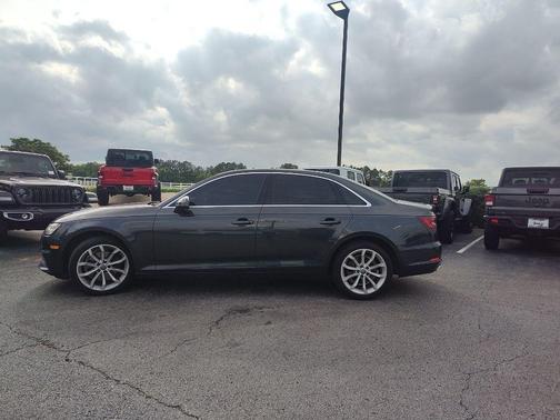Manhattan Gray Metallic 2019 Audi A4 2.0T Premium Plus