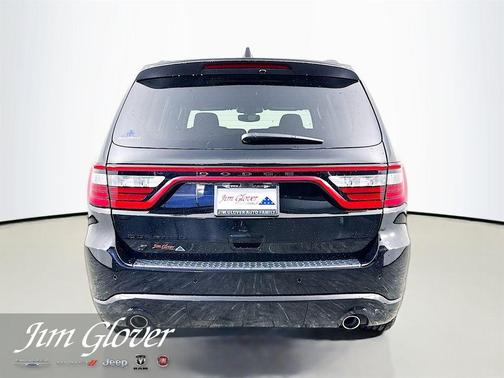 DB Black Crystal Clearcoat 2026 Dodge Durango GT HEMI V8