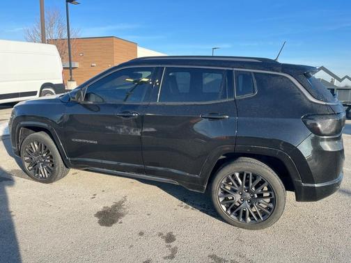 2022 Jeep Compass Altitude