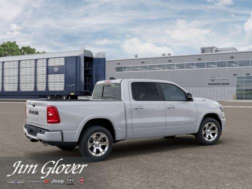 Bright White Clearcoat 2026 RAM 1500 Big Horn/Lone Star