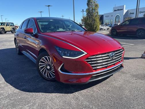 2023 Hyundai SONATA Hybrid Limited
