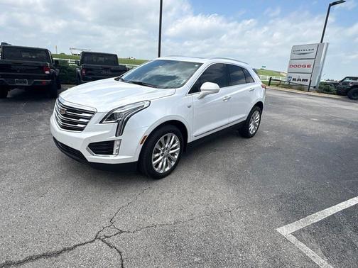 Crystal White Tri-Coat 2019 Cadillac XT5 Premium Luxury