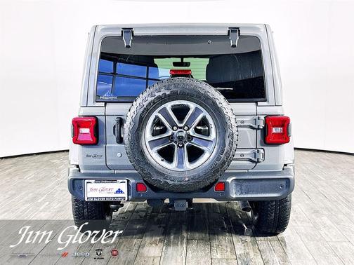 Sting Gray Clearcoat 2019 Jeep Wrangler Unlimited Sahara