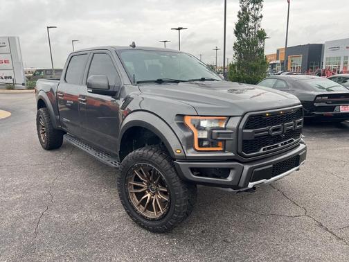 2020 Ford F-150 Raptor