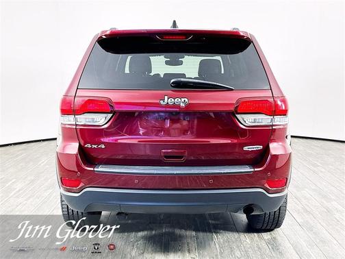 2020 Jeep Grand Cherokee Laredo