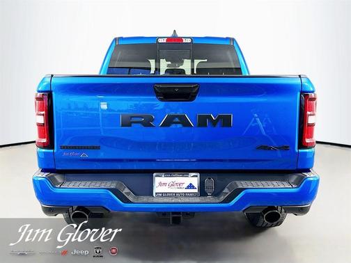 Hydro Blue Pearlcoat 2026 RAM 1500 Big Horn/Lone Star