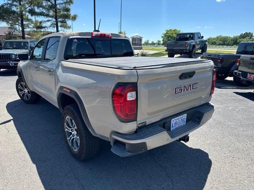 Desert Sand Metallic 2024 GMC Canyon AT4