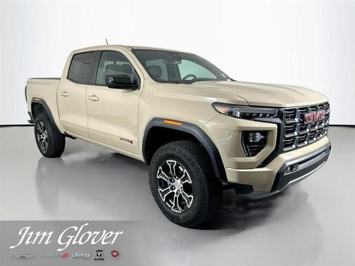 Desert Sand Metallic 2024 GMC Canyon AT4