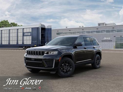 2026 Jeep Grand Cherokee Laredo