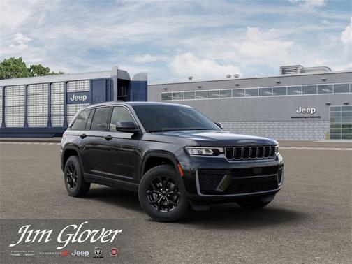 2026 Jeep Grand Cherokee Laredo