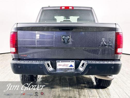 Granite Crystal Clearcoat Metallic 2023 RAM 1500 Classic SLT