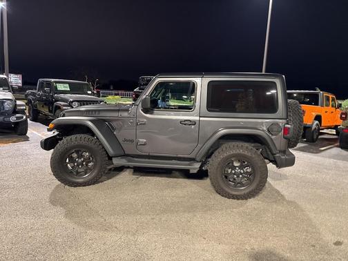 2025 Jeep Wrangler Sport