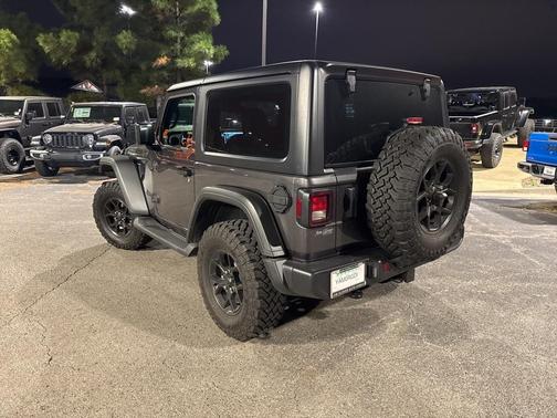 2025 Jeep Wrangler Sport