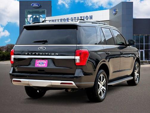 DARK MATTER GRAY METALLIC 2022 Ford Expedition XLT