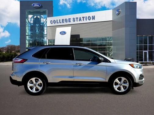 2021 Ford Edge SE