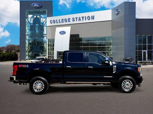 2018 Ford F-250 PLATINUM