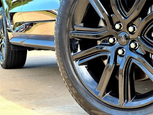 2024 Ford Edge ST LINE
