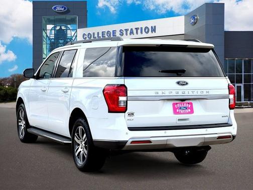 2022 Ford Expedition XLT