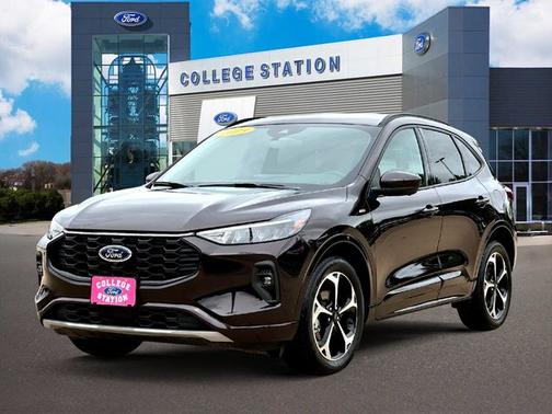 CINNABAR RED METALLIC PC 2023 Ford Escape ST-LINE SELECT