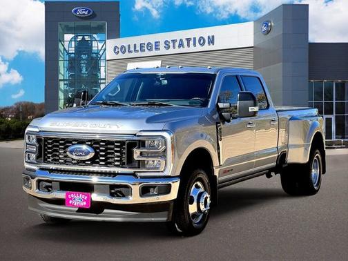 2024 Ford F-350 LARIAT SUPER DUTY