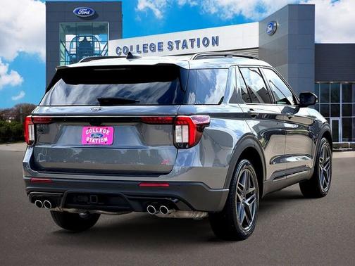 CARBONIZED GRAY METALLIC 2025 Ford Explorer ST