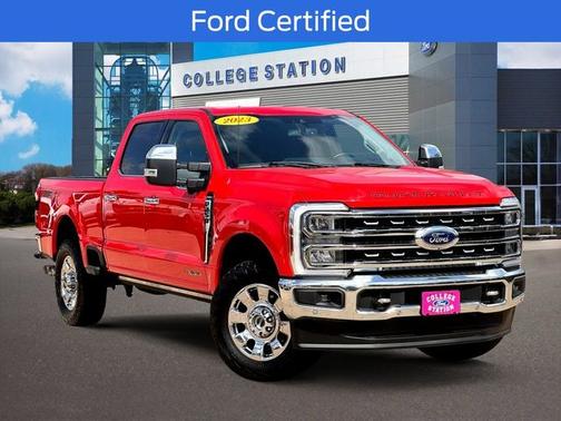 RACE RED 2023 Ford F-250 LARIAT