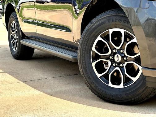 DARK MATTER GRAY METALLIC 2022 Ford Expedition XLT