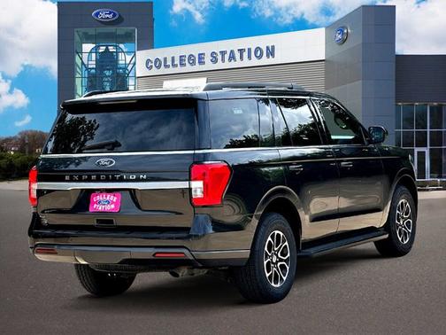 DARK MATTER GRAY METALLIC 2022 Ford Expedition XLT