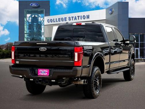 2021 Ford F-250 LARIAT