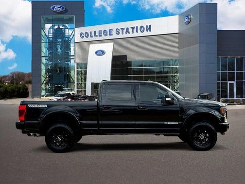 2021 Ford F-250 LARIAT