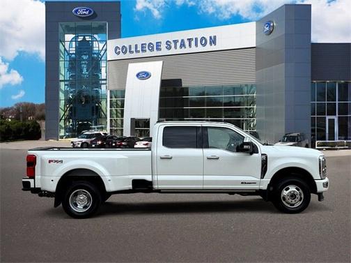 2024 Ford F-350 PLATINUM