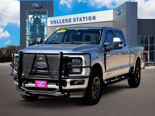 2023 Ford F-250 LARIAT