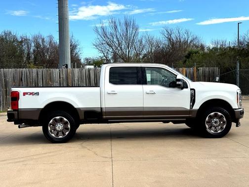 2023 Ford F-250 KING RANCH