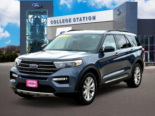 INFINITE BLUE MET TINTED CC 2021 Ford Explorer XLT