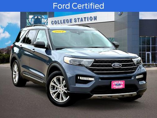 INFINITE BLUE MET TINTED CC 2021 Ford Explorer XLT
