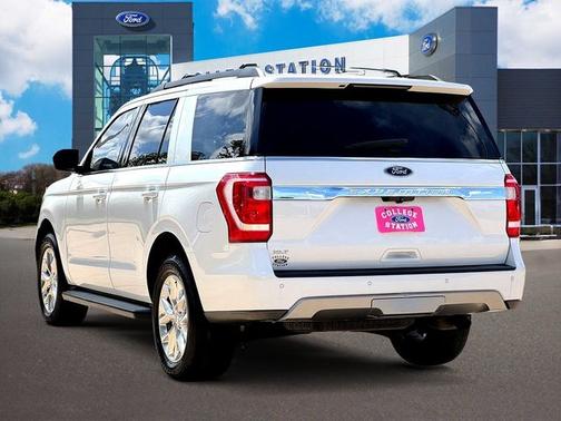 OXFORD WHITE 2021 Ford Expedition XLT