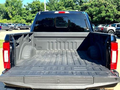 ANTIMATTER BLUE 2022 Ford F-250 LARIAT