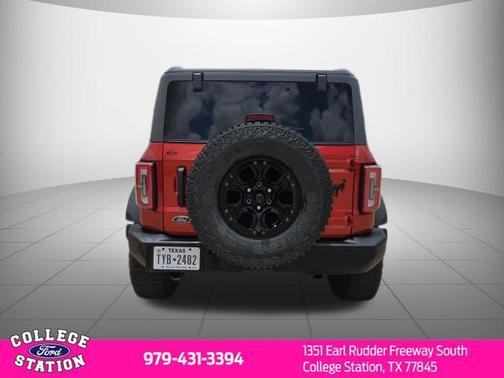 HOT PEPPER RED MET TINT CC 2024 Ford Bronco WILDTRAK