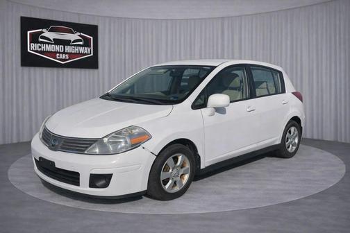 2009 Nissan Versa 1.8 S
