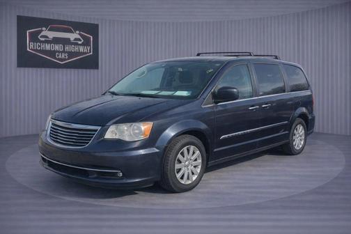 2014 Chrysler Town & Country Touring