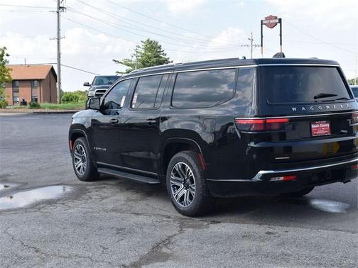 2023 Jeep Wagoneer L Series II 4x4