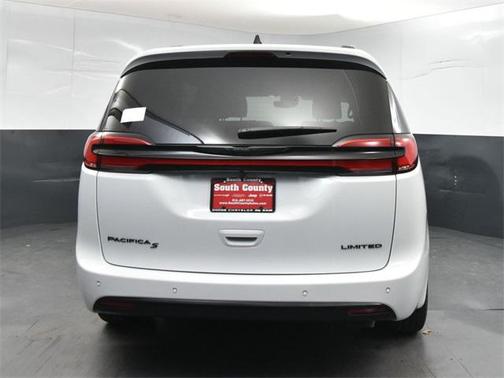 2026 Chrysler Pacifica Limited
