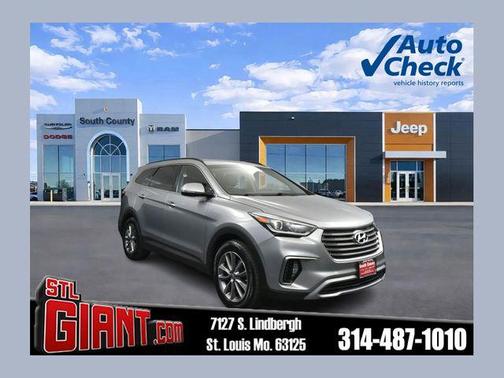 2017 Hyundai SANTA FE SE