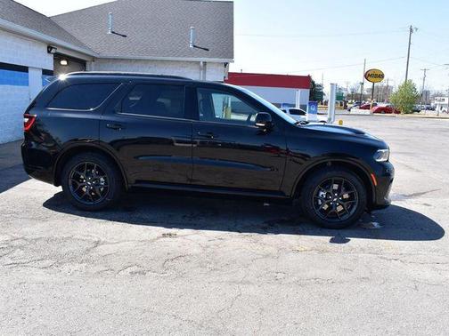 DB Black Clearcoat 2026 Dodge Durango GT Plus