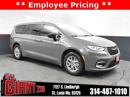 2025 Chrysler Pacifica L