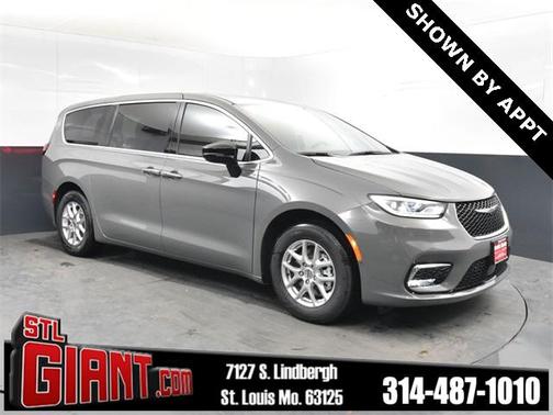 2025 Chrysler Pacifica L