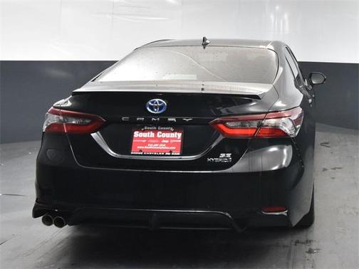 2024 Toyota Camry Hybrid SE