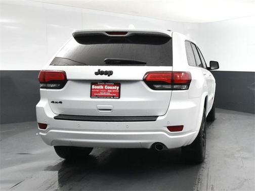 2021 Jeep Grand Cherokee Laredo