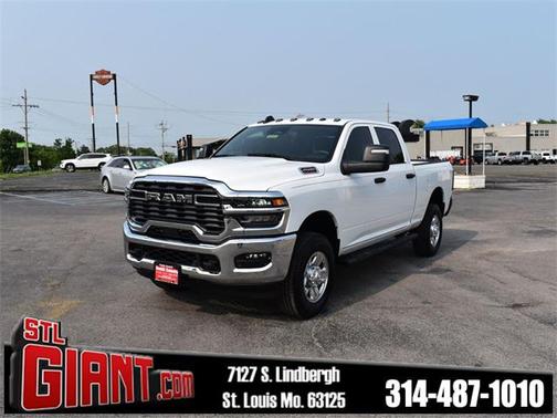 2025 RAM 2500 Tradesman Crew Cab 4x4 6'4' Box