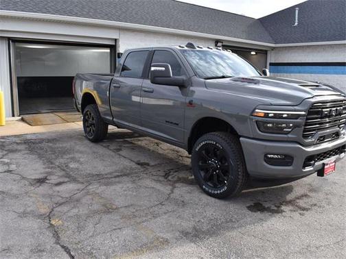 2026 RAM 2500 Laramie Crew Cab 4x4 6'4' Box